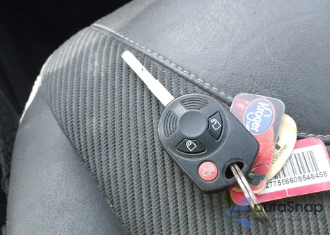 2016 Ford Escape Se из США, поврежденный, VIN 1FMCU9GX7GUB20532